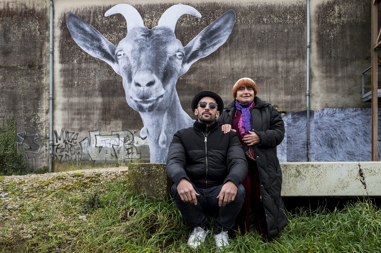 faces-places-still_1581_107673085