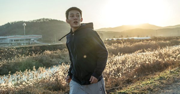 Το κορεάτικο «Burning» αξίζει (και οφείλει) να είναι ο φετινός Χρυσός Φοίνικας