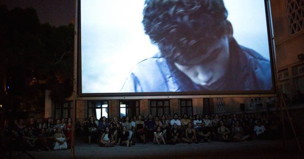 Το 8o Athens Open Air και η «Μπλε ταινία» του Κισλόφσκι στην υπέροχη Γαλλική Αρχαιολογική Σχολή [photos]