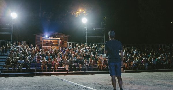 Οι θεατές του 8ου Athens Open Air Film Festival ανακάλυψαν τον «Συλλέκτη» στο Θέατρο Ρεματιάς [photos]