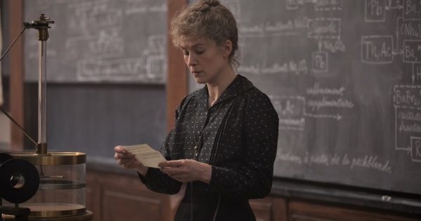 Μαρία Κιουρί: Η Γυναίκα Που Άλλαξε Τον Κόσμο