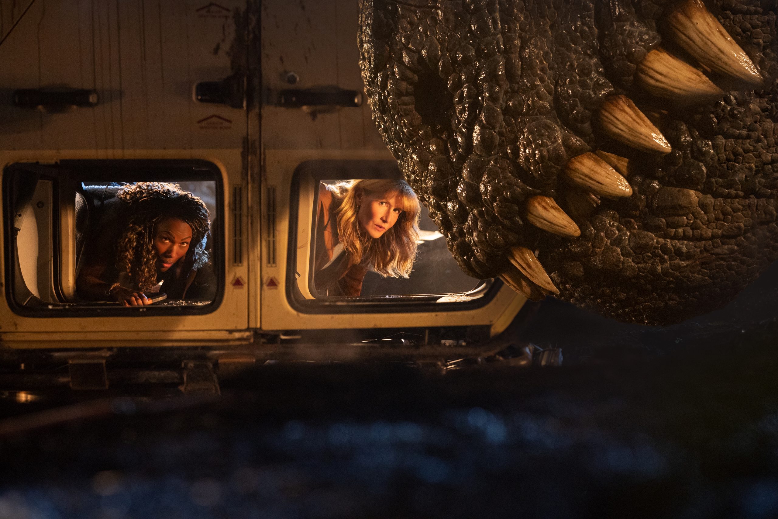 JURASSIC WORLD DOMINION