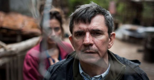 Στο Σκοτάδι