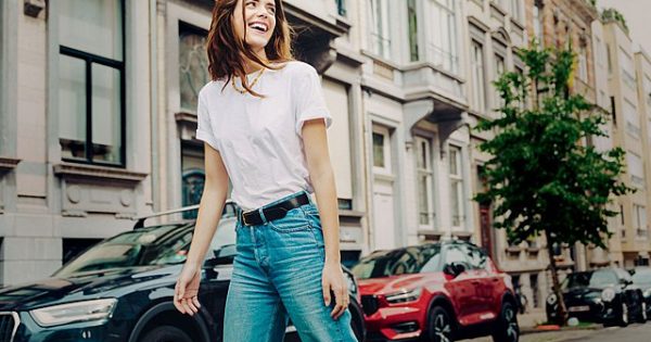 Στέισι Μάρτιν: «Οι Έλληνες ηθοποιοί είναι βαθιά αφοσιωμένοι στην τέχνη τους και είναι υπέροχοι»