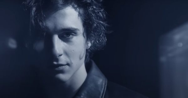 «Εφηβικός» Σκορσέζε κυριεύει το νέο σποτ της Chanel με τον
Τιμοτέ Σαλαμέ