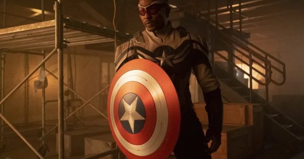 Τρικυμία στη Marvel: Σχεδόν έναν χρόνο πίσω ο νέος Κάπτεν
Αμέρικα, «Brave New World»