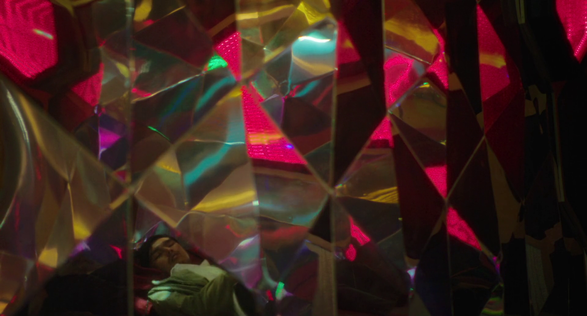 Το Δέντρο με τις Χρυσές Πεταλούδες