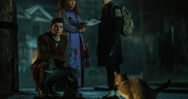 Tρέιλερ: Έρχονται οι «Dead Boy Detectives» του Νιλ Γκέιμαν στο Netflix