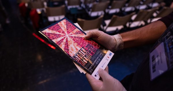 27ες Νύχτες Πρεμιέρας: Day #2 [photos]