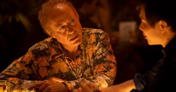 Νέο τρέιλερ «The Sympathizer»: Ο χορός των κατασκόπων ξεκινά στις 14 Απριλίου