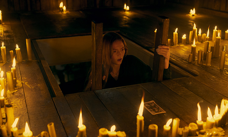 tarot-in-cinemas-may-10th_1581_107771870