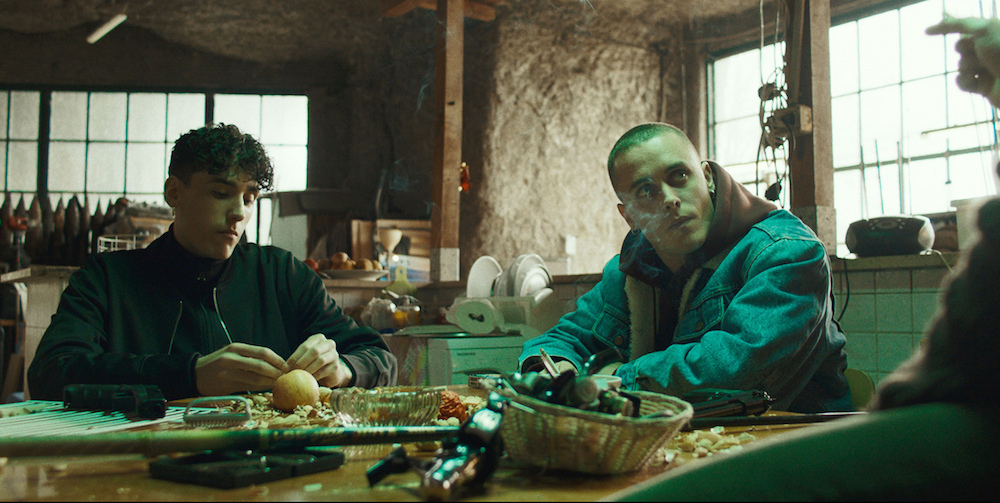 Αδέλφια εξ’ Αίματος