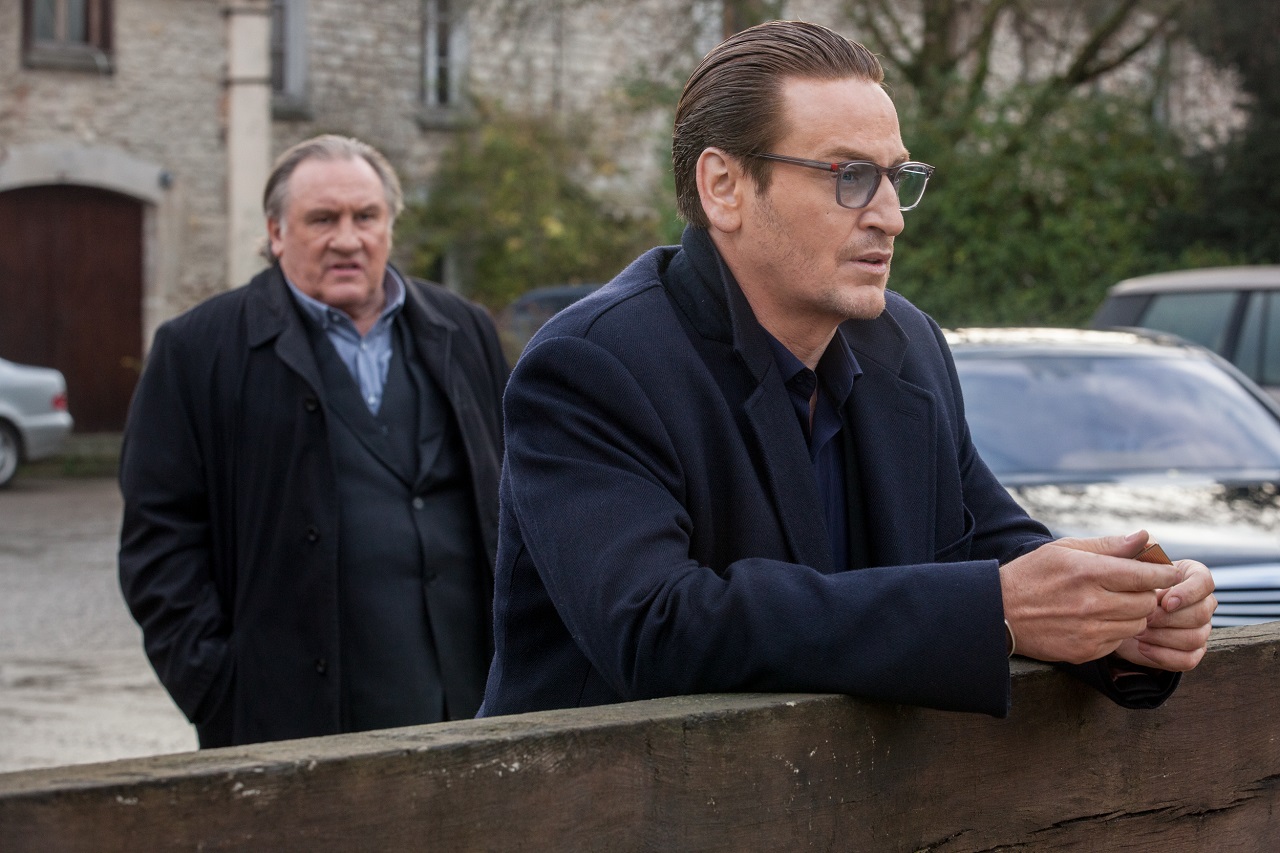 Απάτη σε Μαύρο Φόντο