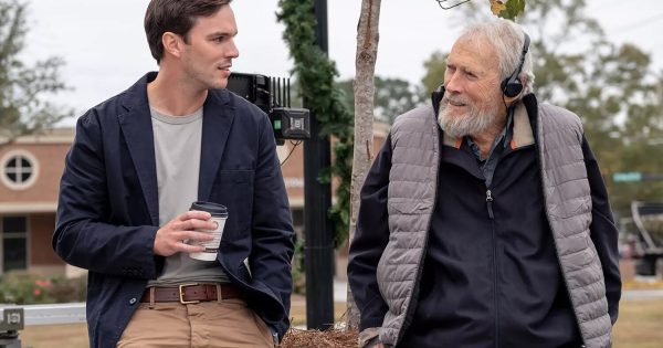 Τρέιλερ «Juror #2»: Η 40ή ταινία του Κλιντ Ίστγουντ στις αίθουσες