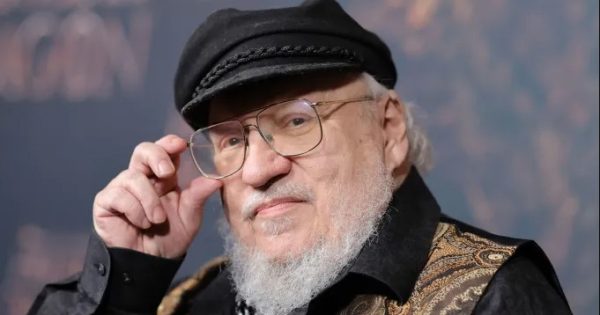 O Τζορτζ Ρ.Ρ. Μάρτιν τα έβαλε με τις κινηματογραφικές διασκευές βιβλίων