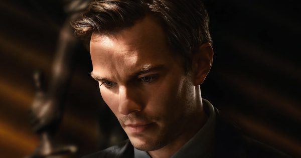 Δικαστής Γκιγιέρμο: «Γιατί η Warner Bros. δεν έβγαλε το ‘Juror #2’ σε ευρεία διανομή;»