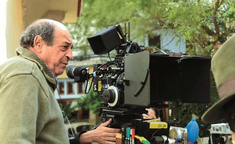 Αντίο στον Μανούσο Μανουσάκη με το μαγικό «άγγιγμα ψυχής» των θεατών (1950 – 2024)