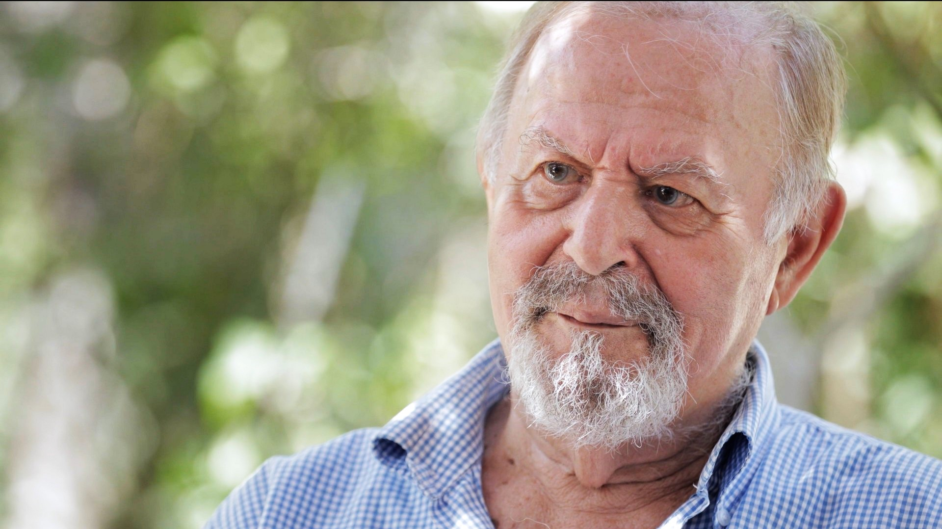 Γιάννης Σπανός: Πίσω απ’ τη Mαρκίζα