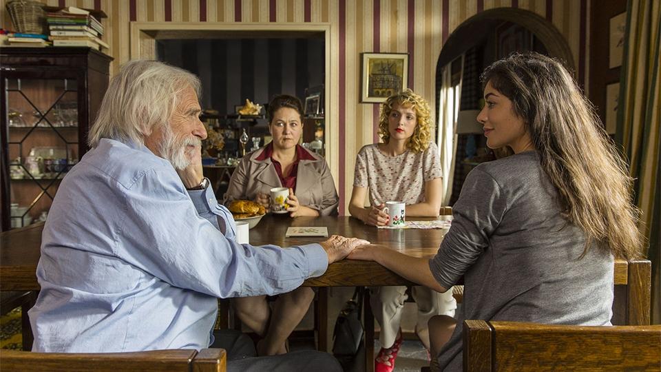 Ένα Προφίλ για Δύο