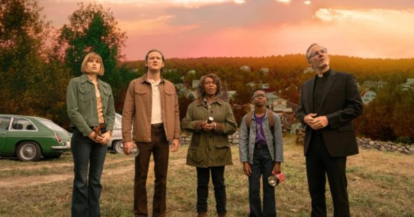 «Salem’s Lot»: Κυκλοφόρησε το τρέιλερ της νέας μεταφοράς του βιβλίου του Στίβεν Κινγκ