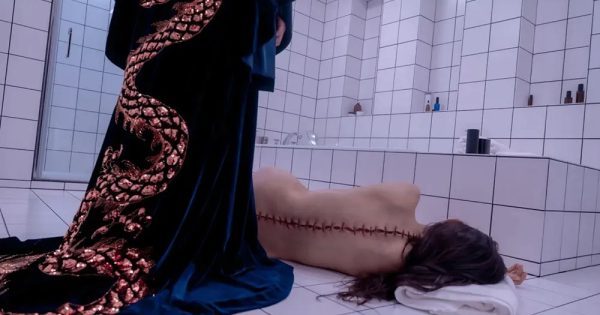«The Substance»: Η ταινία-σοκ των φετινών Καννών στις 30ές Νύχτες Πρεμιέρας