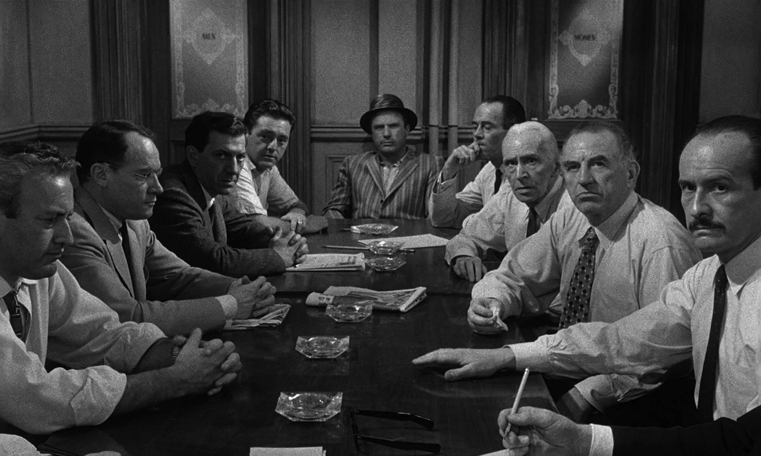 12-angry-men_1581_107737307