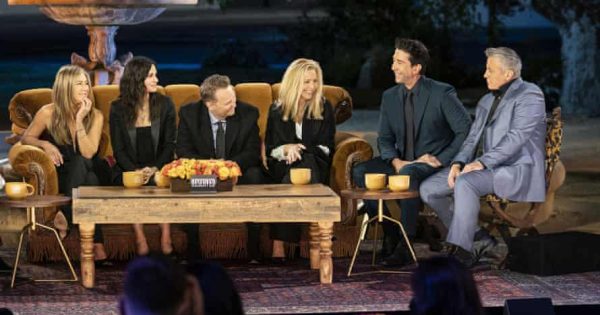 «Τον αγαπήσαμε βαθιά»: Tα Φιλαράκια αποχαιρετούν τον Μάθιου Πέρι στα Social Media