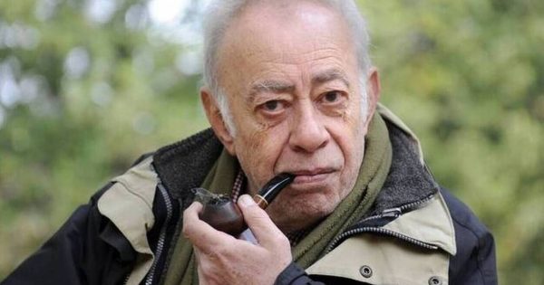 Βασίλης Αλεξάκης (1943-2021): Η κινηματογραφική ποίηση των λέξεων