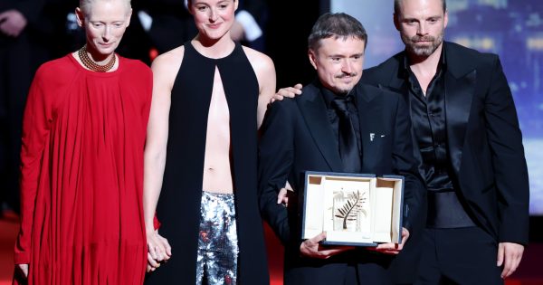 Κάννες 2026: Χρυσός Φοίνικας στον Κριστιάν Μουντζίου για την ταινία «Fjord»