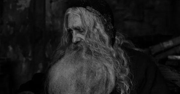 Ένας αγνώριστος Μάρτιν Σκορσέζε στο «In the Hand of Dante» του Τζούλιαν Σνάμπελ