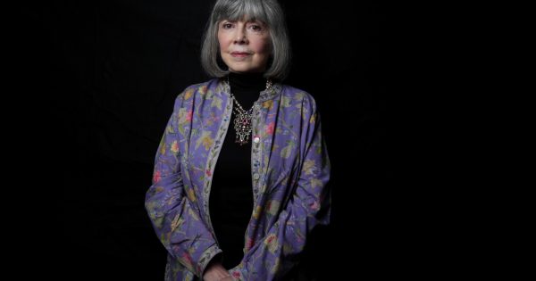 «Έφυγε» στα 80 της η Αν Ράις, συγγραφέας της «Συνέντευξης με έναν Βρικόλακα»