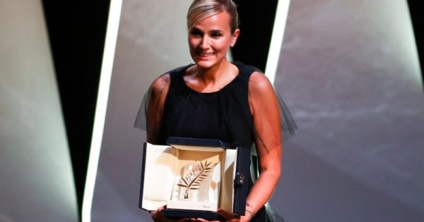 «Junior»: Δείτε το μικρού μήκους ντεμπούτο της Ζουλιά Ντικουρνό