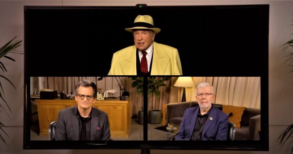 «Διπλή» επανεμφάνιση Γουόρεν Μπίτι σε ρόλο-έκπληξη σε ειδική εκπομπή του TCM