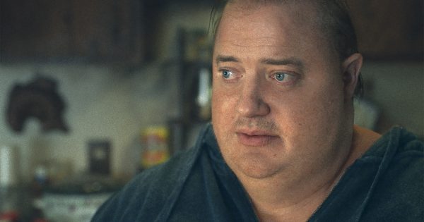 Πρώτη εικόνα «The Whale»: Ο Ντάρεν Αρονόφσκι υπενθυμίζει ηχηρά τον Μπρένταν Φρέιζερ