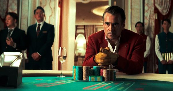 Τρέιλερ «Ballad of a Small Player»: Ο Κόλιν Φάρελ σε βαθιά (και τζογαδόρικα) νερά