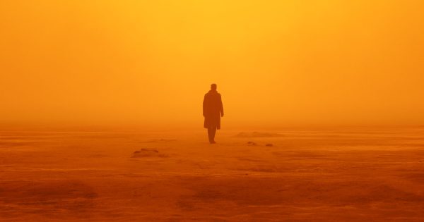 Βίντεο: Γιατί η επιστημονική φαντασία αγαπά τη δυστοπία;