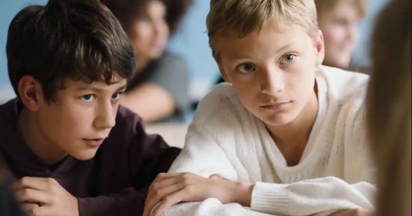 Το συγκινητικό «Close» του Λούκας Ντοντ αποκτά το τρέιλερ που του αναλογεί