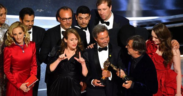 Το Netflix θέλει, το Apple TV+ μπορεί: Η πρωτιά που σημειώνει το «CODA»