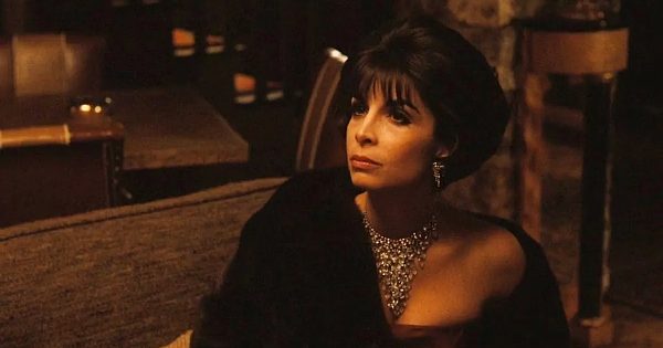 Αστείο ημέρας: Η Paramount θέλει να βγάλει το «Connie», spin-off του «Νονού»