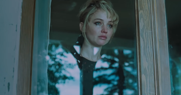 Τρέιλερ «Die My Love»: Η Τζένιφερ Λόρενς αγριεύει για τα καλά