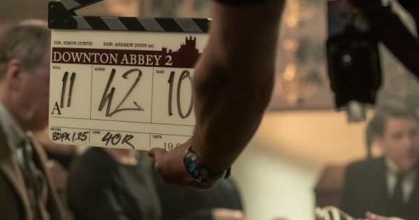 Το τσάι θα κρυώσει! Το σίκουελ του «Downton Abbey» αναβάλλεται για την άνοιξη 2022