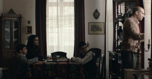 62o ΦΚΘ: Πόσοι είναι εκείνοι που μπορούν να φτάσουν στα «Καλάβρυτα 1943» του Νικόλα Δημητρόπουλου;