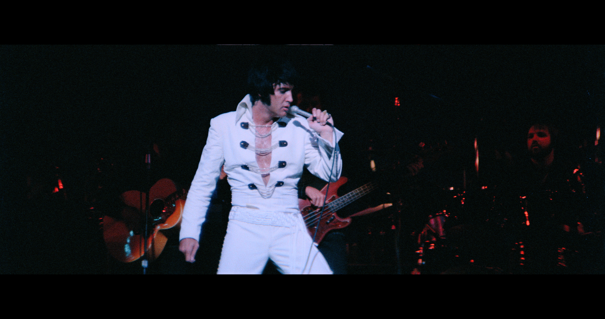 EPiC: Elvis Presley σε μια Μοναδική Συναυλία