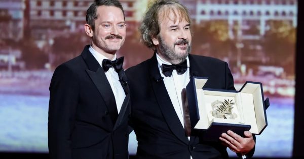Reunion στις Κάννες: Έναρξη του φεστιβάλ με τιμητικό Φοίνικα στον Πίτερ Τζάκσον