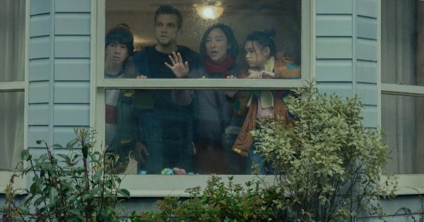 «The Last House»: Η Γκρέτα Λι κι ο Βάγκνερ Μόουρα σε θρίλερ επιστημονικής φαντασίας του Netflix