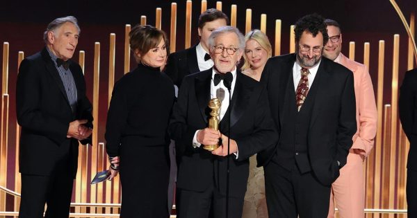 «The Fabelmans» και «Πνεύματα του Ινισέριν» θριάμβευσαν στις Χρυσές Σφαίρες