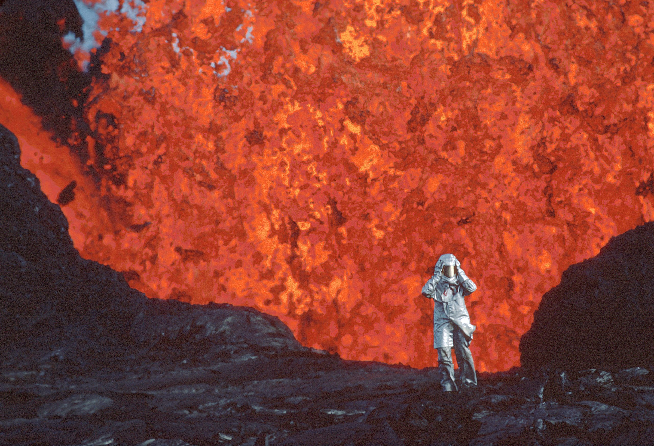fire-of-love-2_1581_107763491