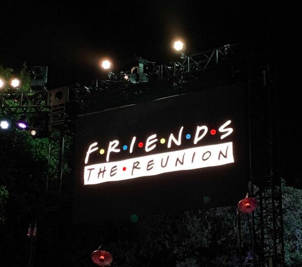 Πρώτες φωτογραφίες από το reunion των «Friends»