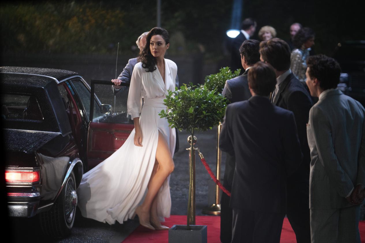 gal-gadot_1581_107743875