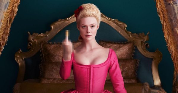 Η Αυτοκράτειρα έχει κέφια: Είδαμε το «The Great» με τους Ελ Φάνινγκ και Νίκολας Χουλτ